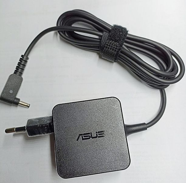 Блок живлення для ноутбука Asus C200MA C300MA X102 F102 X202E F200 R200 ADP-40TH EXA1206CH AD89032, 19V 1.75A 33W, Роз&rsquo;єм 4.0mm-1.35mm ASQ33W-40135 фото