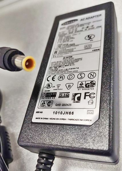 Зарядний пристрій A3514-DPN, AD-4214N для монітора Samsung SyncMaster S22A300B s22c300h, 14V 3A 42A , роз'ємом 6.5mm-4.4mm AD-4214N  фото