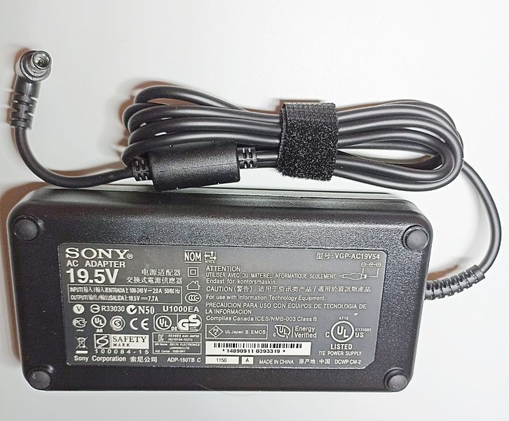 Блок питания 19.5V 7.7A 150W для Sony VAIO Модель VGP-AC19V54, разъем (6.5x4.4)mm VGP-AC19V54 фото