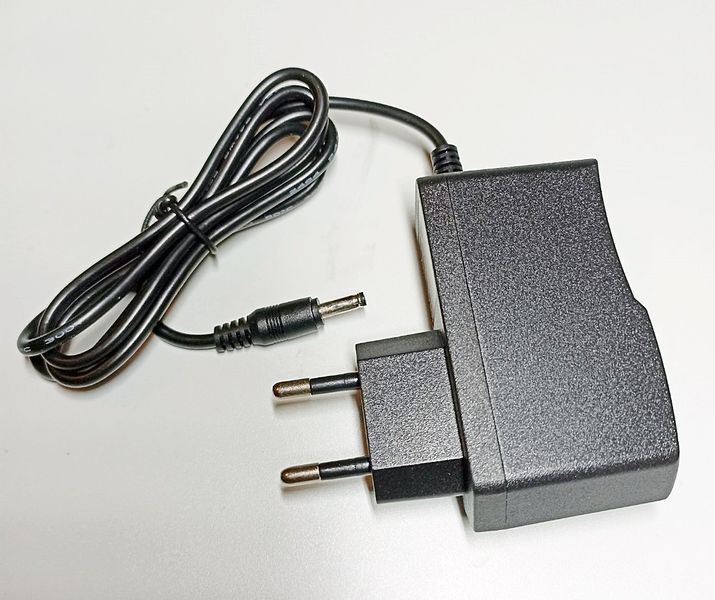 Блок живлення 9V 0.6a з вилкою 3.5х1.35 мм 9V06A-35135 фото