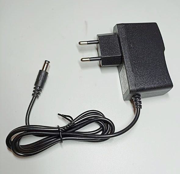 Блок живлення 9V 1a з вилкою 3.5х1.35 мм 9V1A-35135 фото